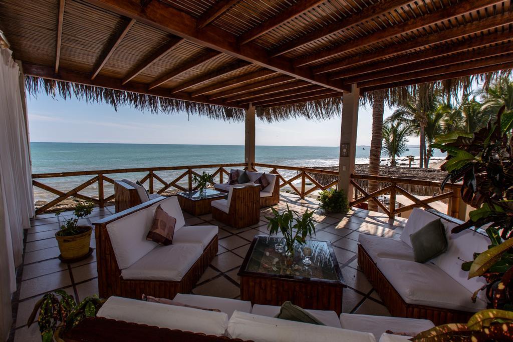 Готель Casa De Playa Bungalows & Restaurant Манкора Екстер'єр фото